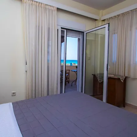 Encore Seaside Villa, Possidi