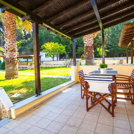 Villa Encore Seaside Villa, Possidi